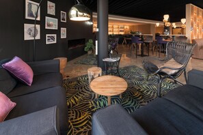Lobby lounge - Shanghai Hotel Holland (Delft)