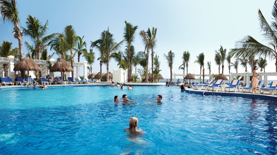 Hotel Riu Emerald Bay - All Inclusive