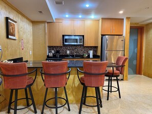Appartement Affaires, 2 chambres | Literie de qualité supérieure, coffres-forts dans les chambres