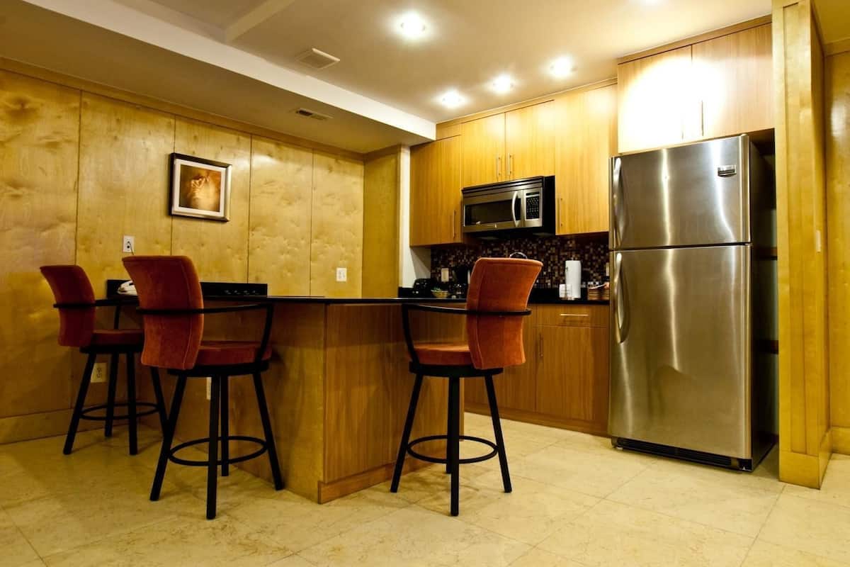 Room amenity