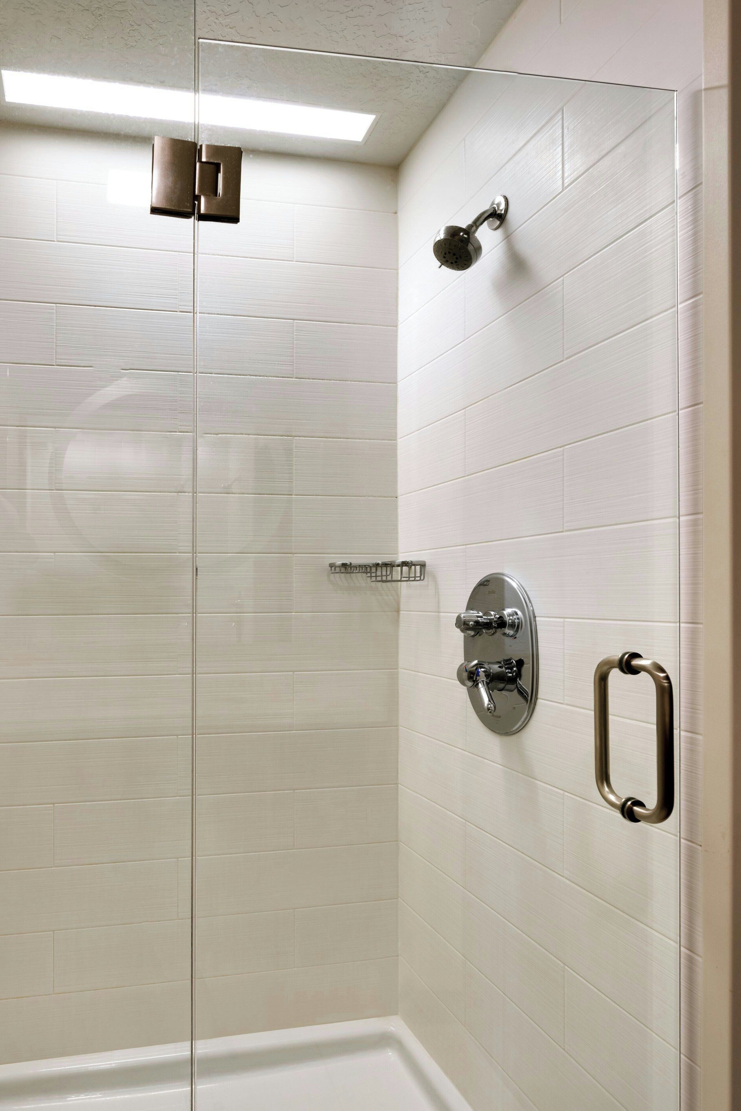 separate bathtub and shower, free toiletries, hair dryer, towels