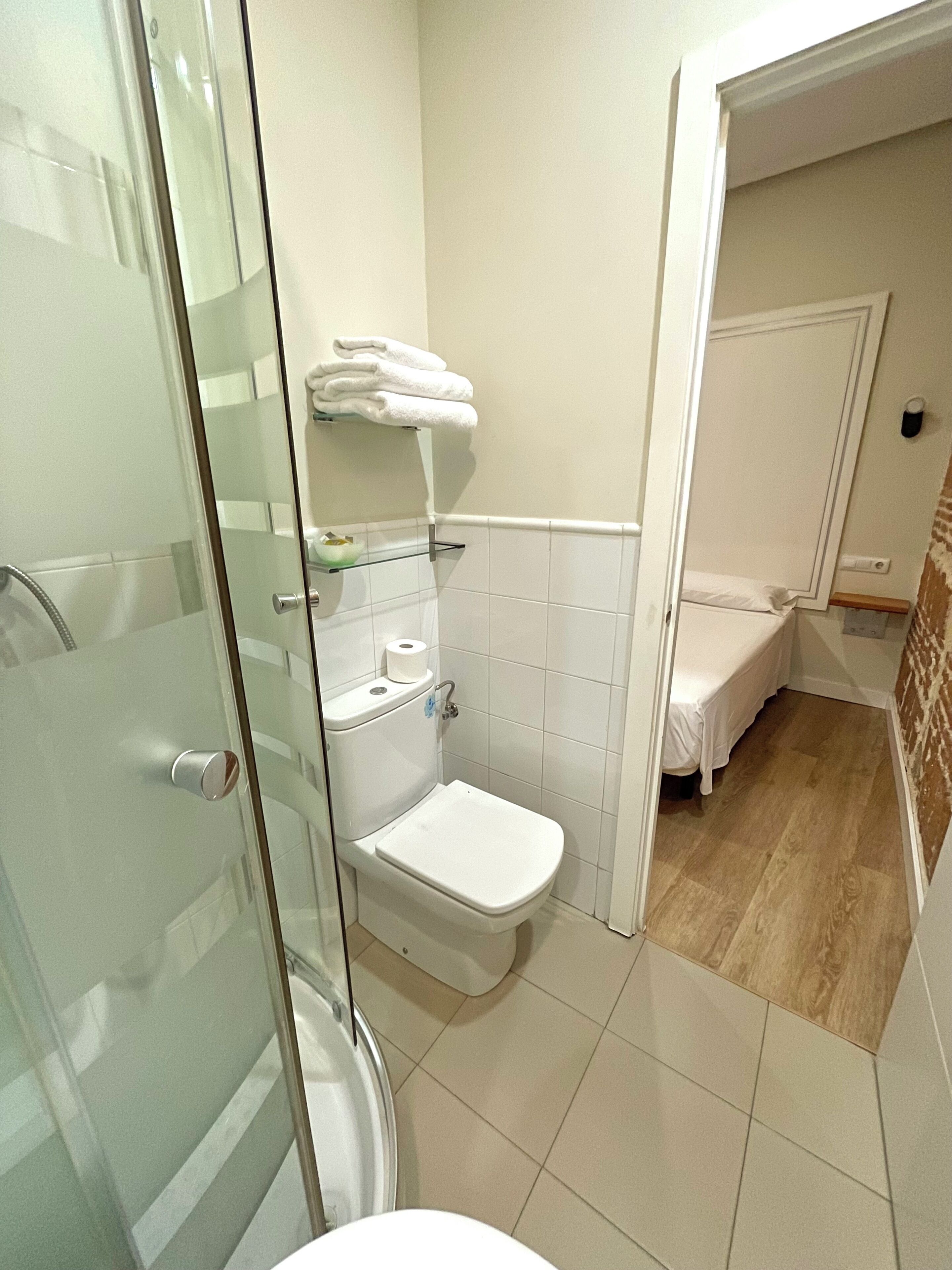 Photo - Hostal Met Madrid