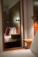 In-room safe, desk, free WiFi, bed sheets