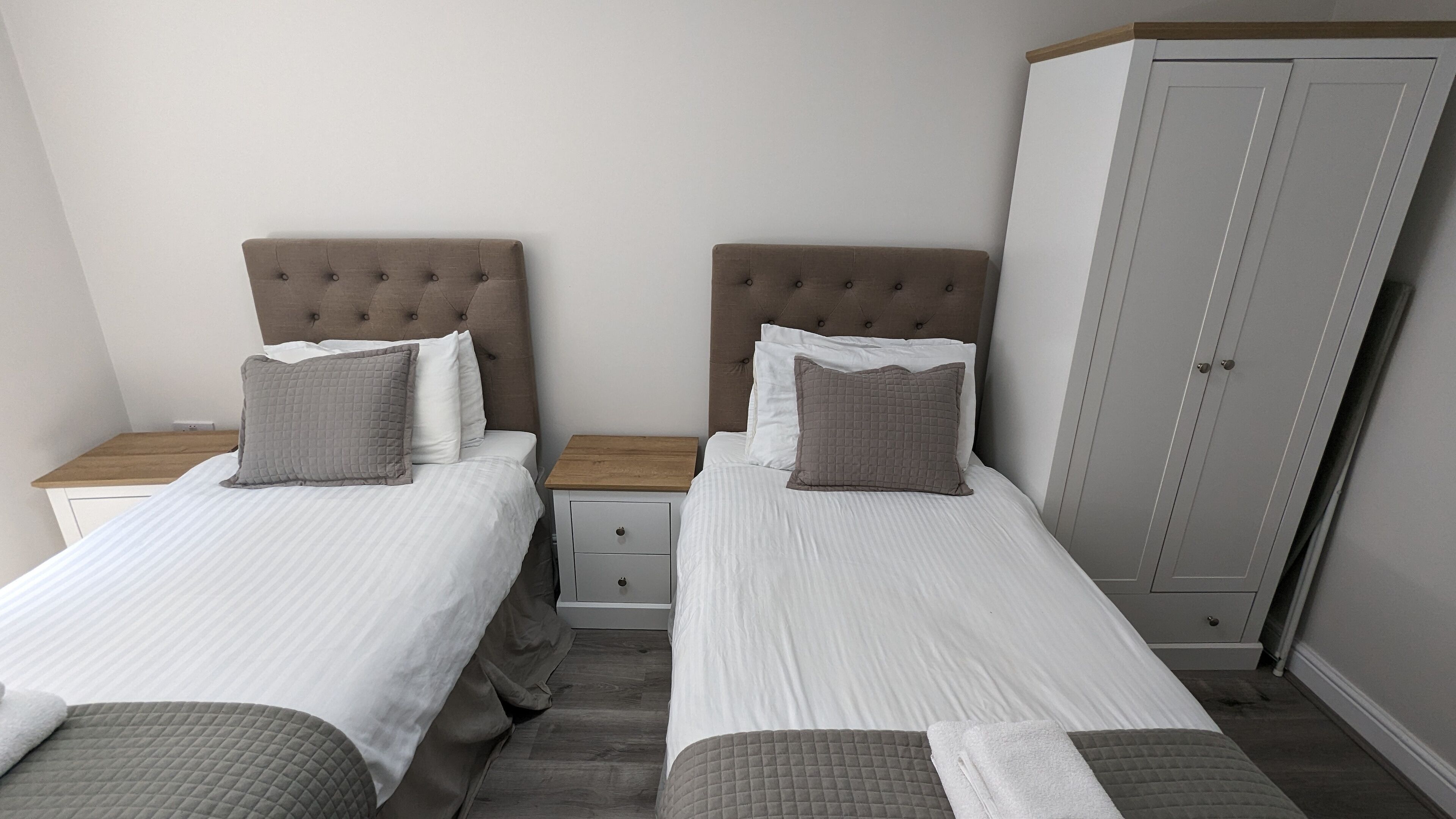 Photo - International Inn