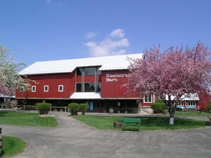 Point of interest - Amish Inn (Nappanee)