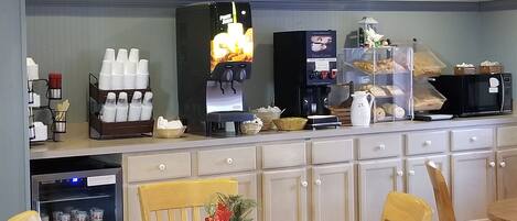 Free daily continental breakfast