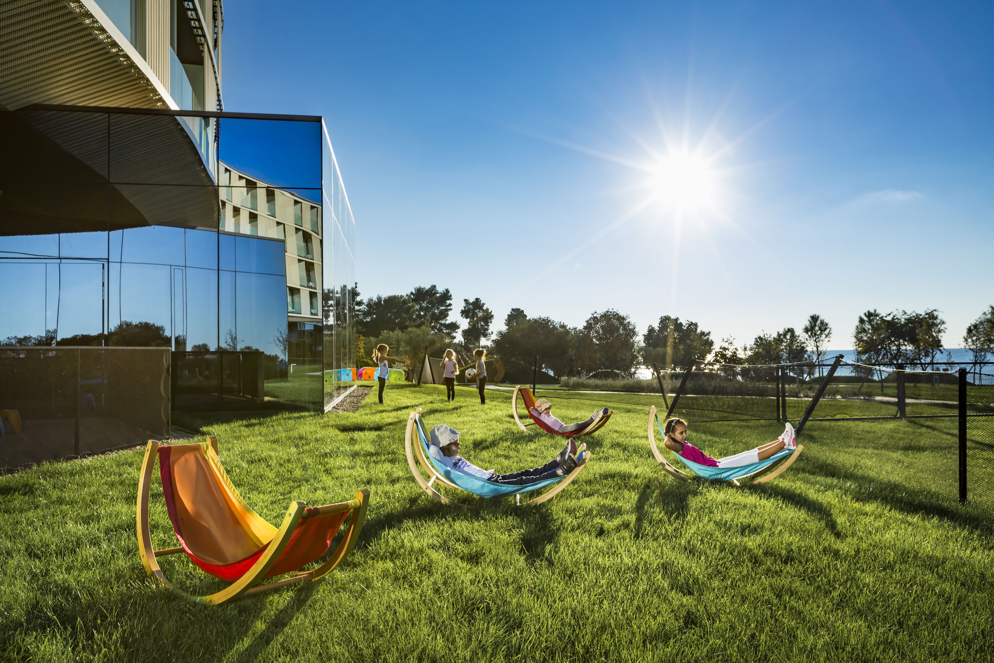 Zona de juegos infantil al aire libre