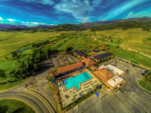 Indoor pool, outdoor pool - Fairmont Hot Springs Resort (Anaconda)