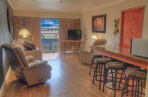 Suite Familiale | Salle de séjour