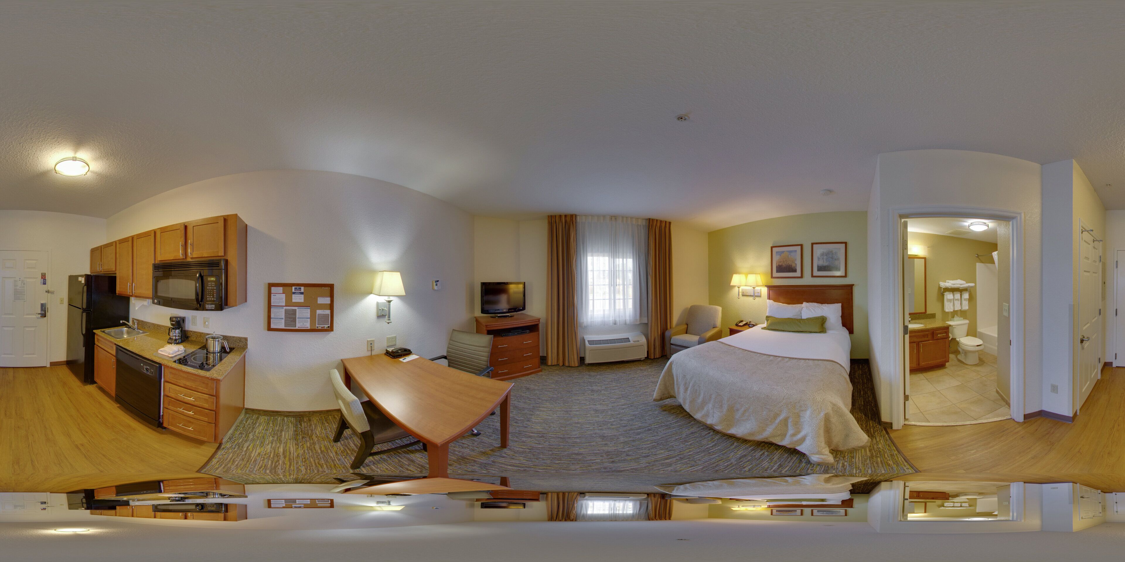 in-room safe, desk, cots/infant beds, rollaway beds