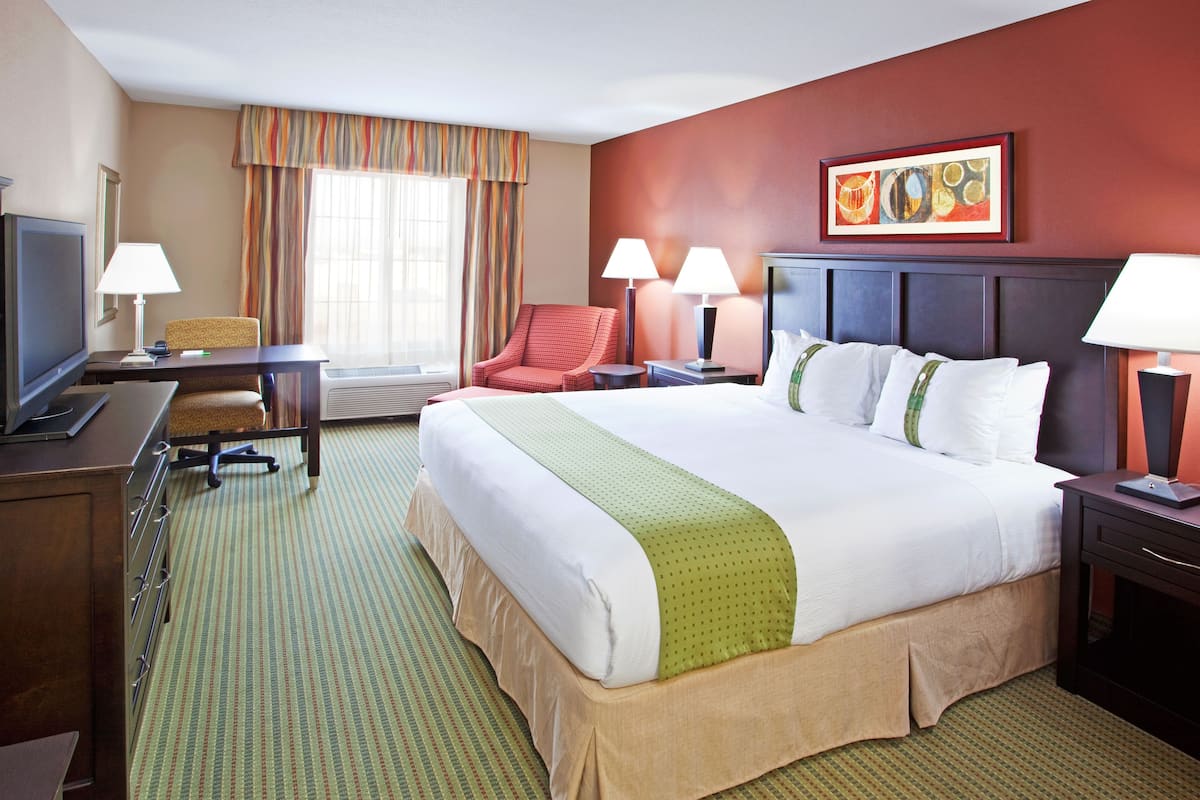 Desk, blackout curtains, iron/ironing board, free cots/infant beds