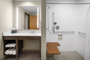Amenidades de baño gratuitas, secadora de cabello, toallas, jabón 