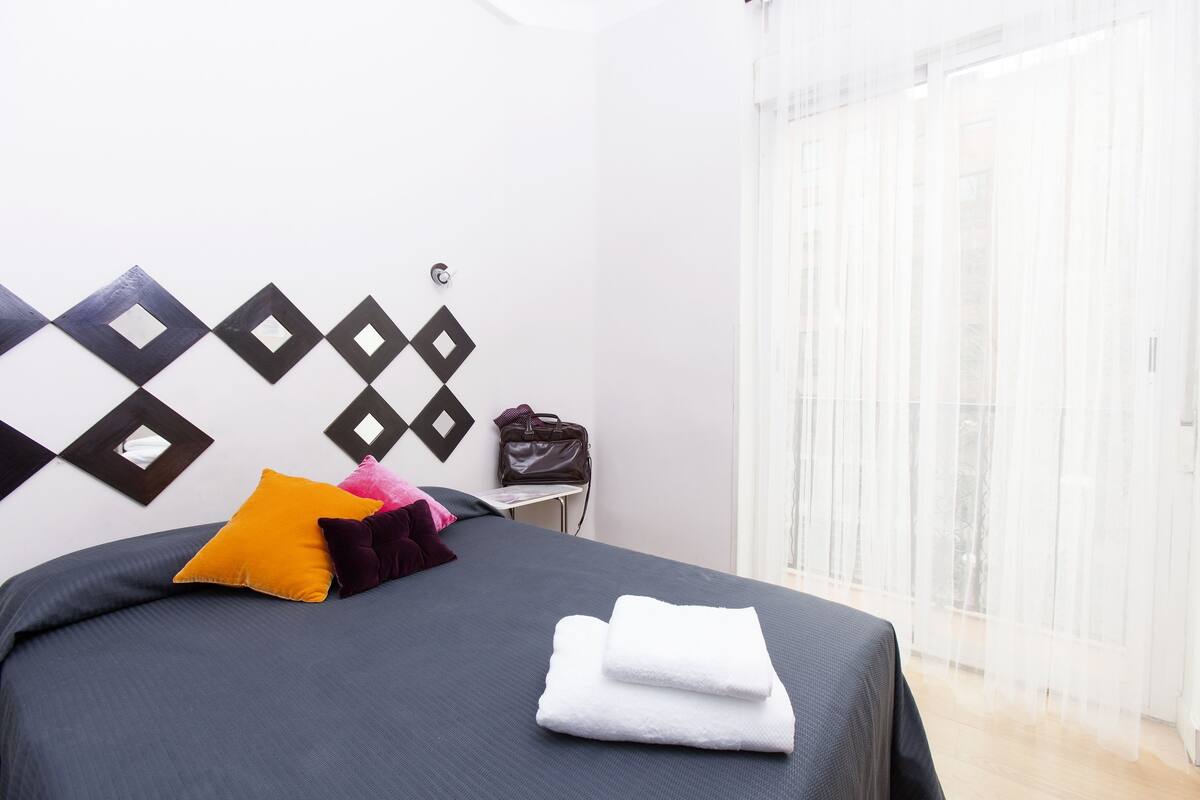 Standard Double Room | Memory foam beds, in-room safe, laptop workspace
