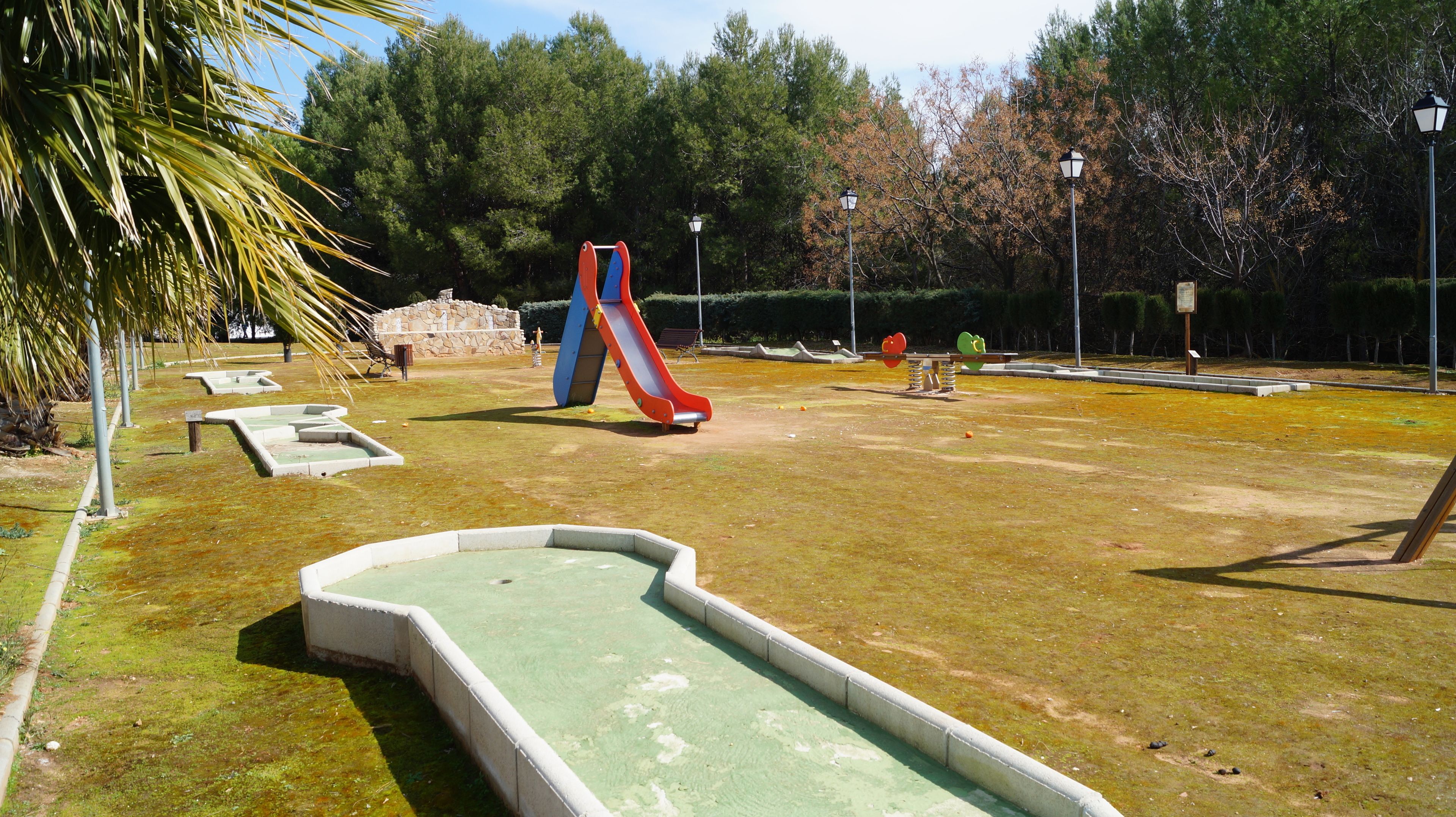 children’s play area – outdoor