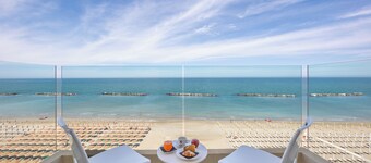 Nautilus Family Hotel