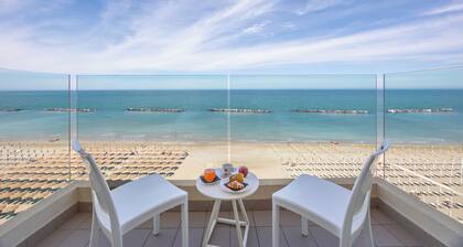 Nautilus Family Hotel