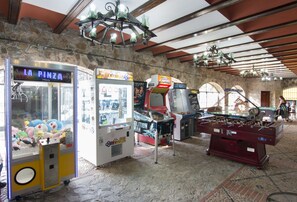 Games room - Medplaya Aparthotel Sant Eloi (Tossa de Mar)