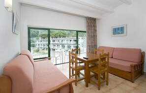 Una televisión de pantalla plana