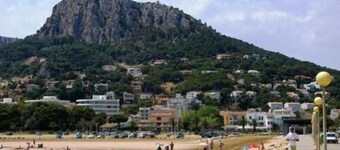 Villas Piscis RVApartaments 度假別墅