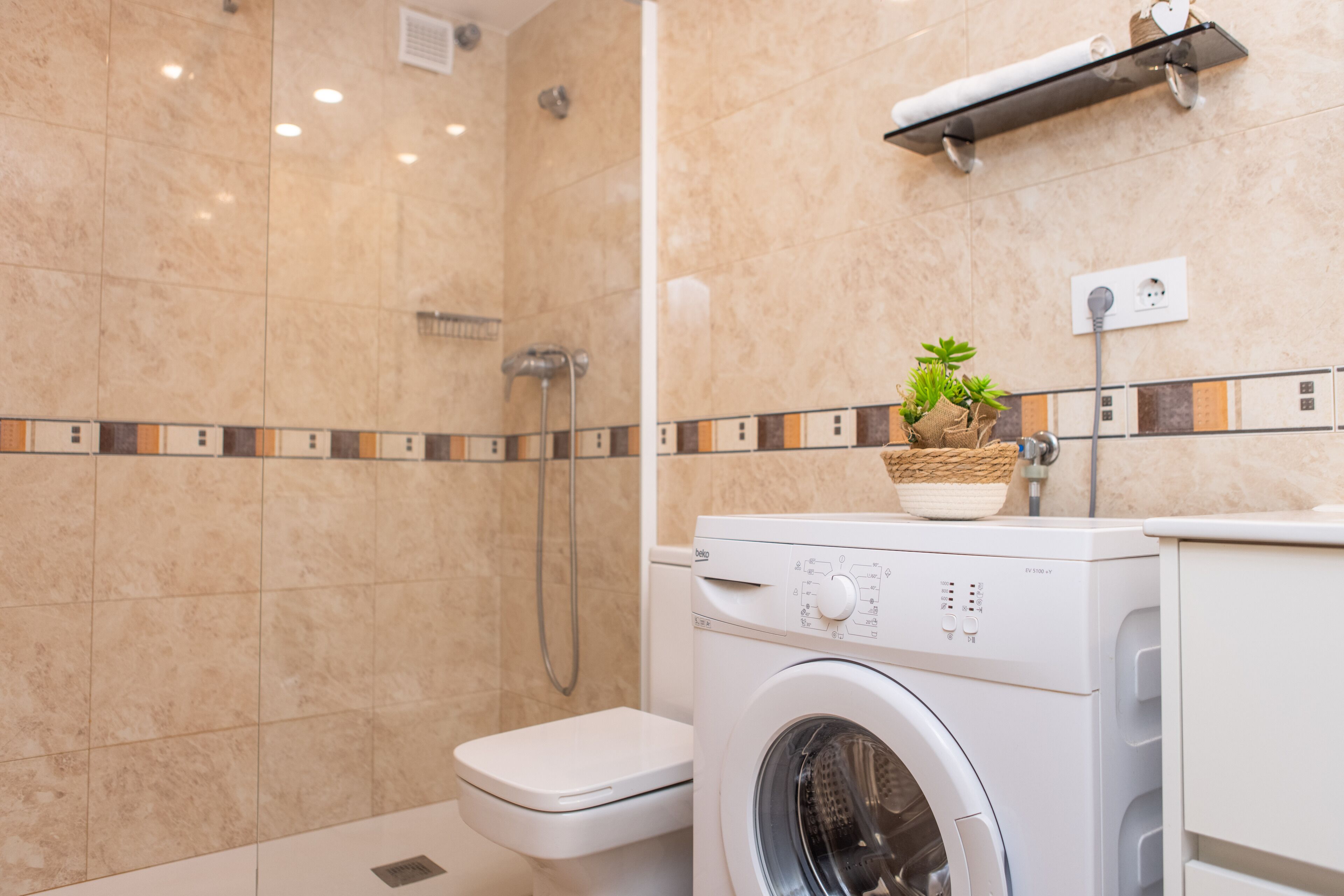 Bathroom shower