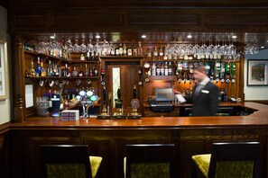 Bar (en la propiedad)