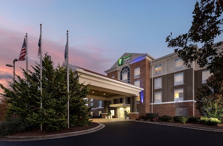 Exterior. Holiday Inn Express Hotel & Suites Greensboro Airport Area by IHG