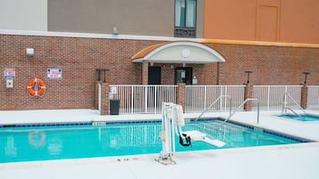 Seasonal outdoor pool