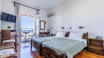 Side Sea View Room | Silitysrauta/-lauta, ilmainen Wi-Fi, vuodevaatteet