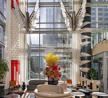 Hotel entrance and lobby at theWit Chicago, a Hilton Hotel