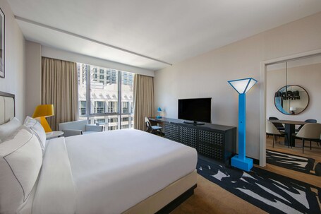 theWit Chicago, a Hilton Hotel - Image 69