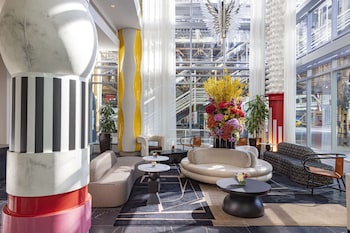 Hotel entrance and lobby at theWit Chicago, a Hilton Hotel