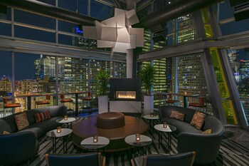 Breakfast, lunch, dinner served; American cuisine  at theWit Chicago, a Hilton Hotel