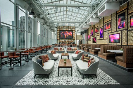 theWit Chicago, a Hilton Hotel - Image 47