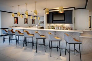 Bar (on property) - Hilton Garden Inn Tyler (Tyler)