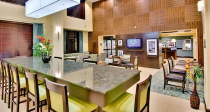 Hampton Inn & Suites Moreno Valley