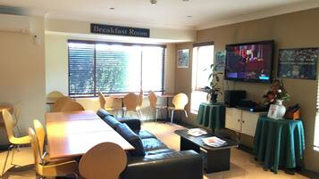 Daily continental breakfast (AUD 12.50 per person)