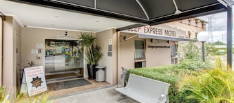 Arena Hotel