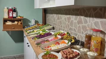 Desayuno continental incluido todos los días