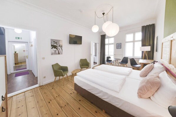 Studio | Hypo-allergenic bedding, individually decorated, individually furnished - Old Town Apartments Schönhauser Allee Berlin (Berlin)