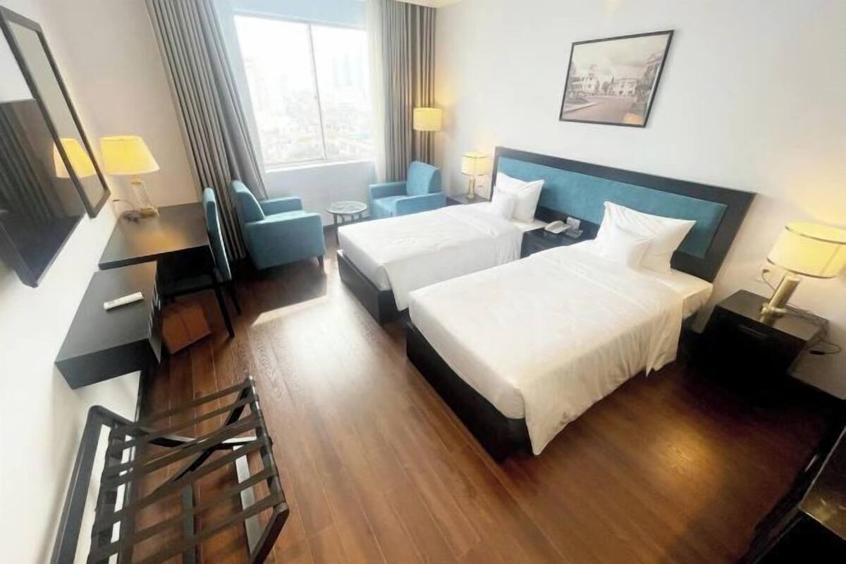 Minibar, desk, blackout curtains, free WiFi