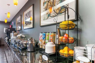 Free daily buffet breakfast