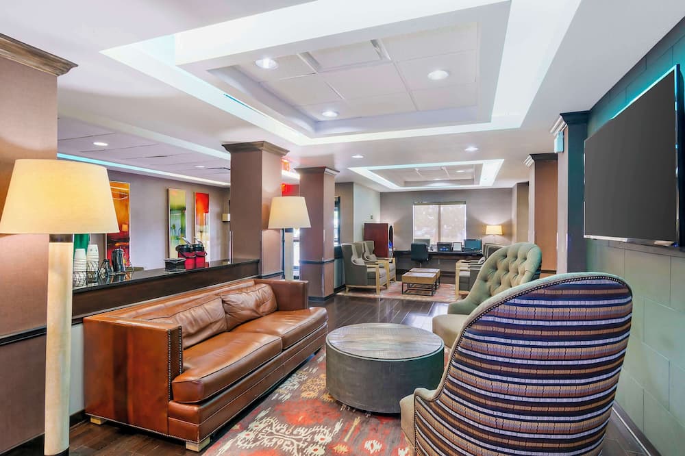 Best Western Plus Olathe Hotel