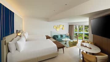 Minibar, safe på rommet, individuelt dekorert og skrivebord