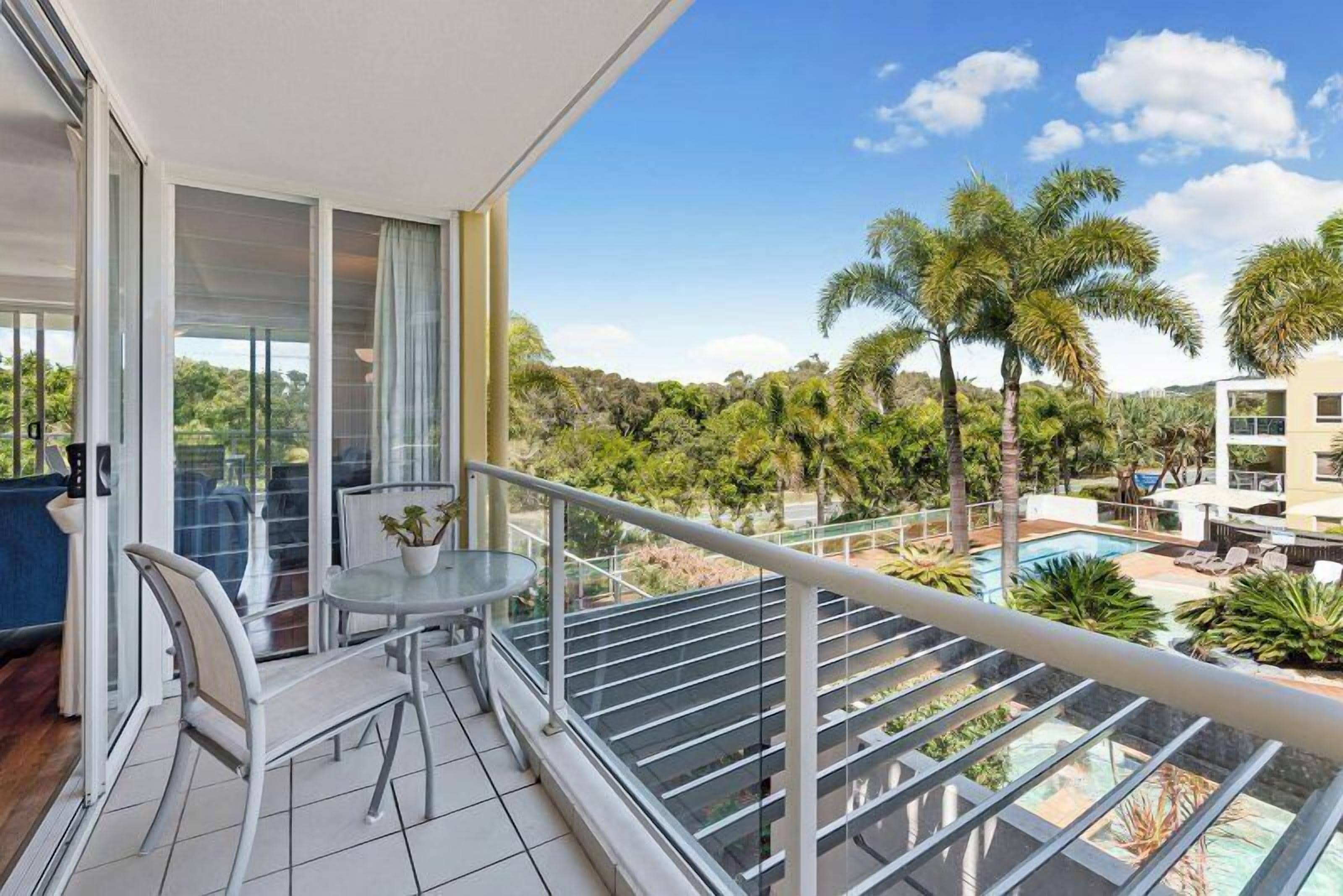 Deluxe Apartment, 2 Bedrooms, Pool View | Terrace/patio