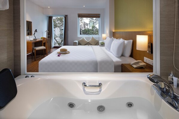 Club City View - Free Minibar | View from room