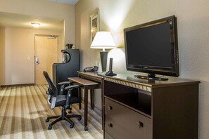 Suite, 1 King Bed, Non Smoking