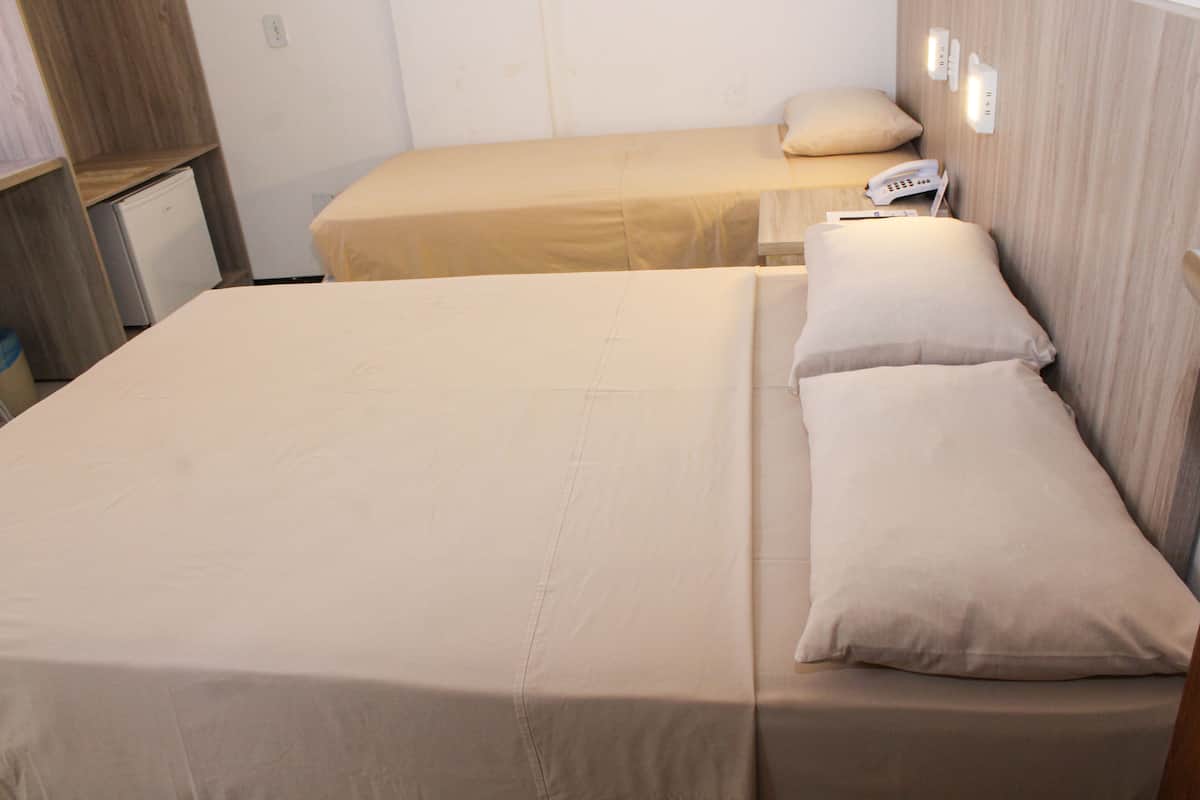 Minibar, rideaux occultants, Wi-Fi gratuit