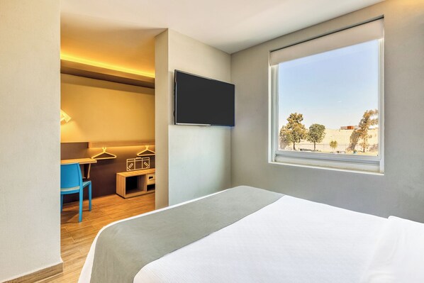 In-room safe, desk, laptop workspace, iron/ironing board