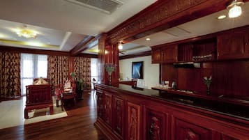 Presidential Suite Room | Dining room