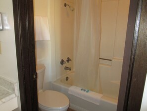 Standard Double Room, Ensuite (Jim Butler Suite) | 1 bedroom - Jim Butler Inn & Suites (Tonopah)